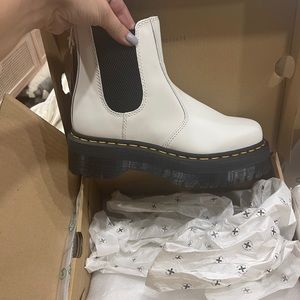 doc martens chelsea platform boot white